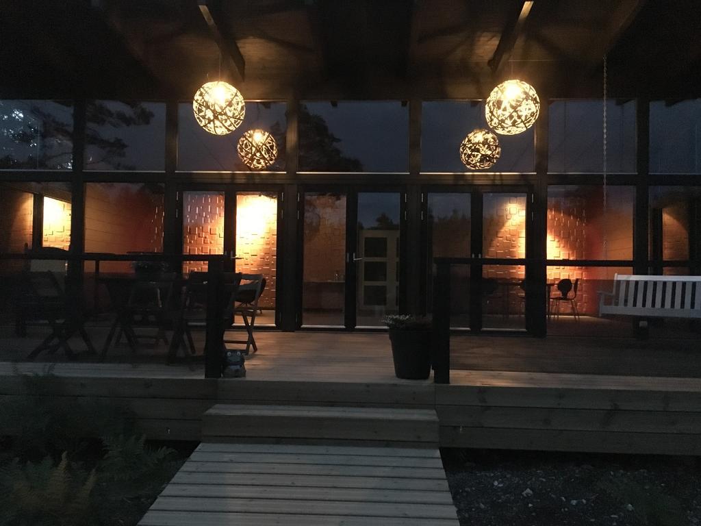 Maven Kustnaera Stugor Kappelshamn Exterior photo
